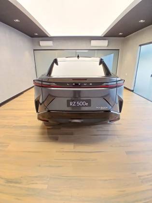 LEXUS RZ 500e 77 KW ELÉTRICO AWD
