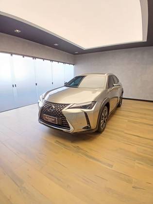 LEXUS UX 300h 2.0 VVT-I HYBRID CVT