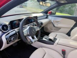 
										MERCEDES-BENZ A 200 1.3 CGI GASOLINA ADVANCE SEDAN 7G-DCT cheio									