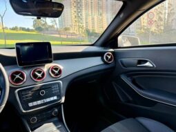 
										MERCEDES-BENZ CLA 200 1.6 CGI FLEX 7G-DCT cheio									