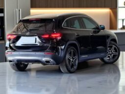 MERCEDES-BENZ GLA 200 1.3 MHEV PROGRESSIVE 7G-DCT