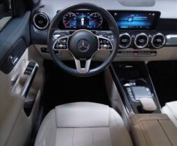 
										MERCEDES-BENZ GLB 200 1.3 CGI GASOLINA PROGRESSIVE 7G-DCT cheio									
