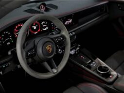 
										PORSCHE 911 3.0 24V H6 GASOLINA CARRERA 4 GTS PDK cheio									