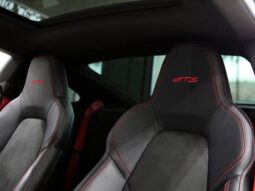 
										PORSCHE 911 3.0 24V H6 GASOLINA CARRERA 4 GTS PDK cheio									
