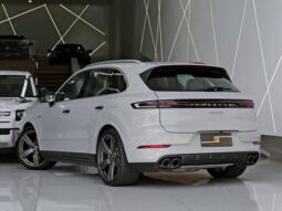 
										PORSCHE CAYENNE 3.0 V6 E-HYBRID AWD TIPTRONIC S cheio									