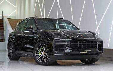 PORSCHE CAYENNE 3.0 V6 E-HYBRID AWD TIPTRONIC S