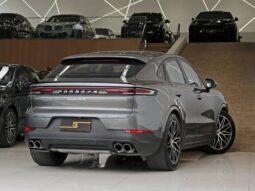 
										PORSCHE CAYENNE 4.0 V8 GASOLINA S COUPÉ AWD TIPTRONIC S cheio									