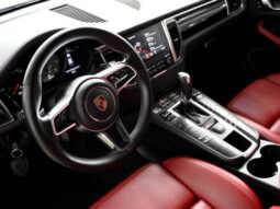 
										PORSCHE MACAN 3.0 S 24V V6 GASOLINA 4P AUTOMÁTICO cheio									