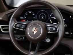 
										PORSCHE TAYCAN 4S CROSS TURISMO ELÉTRICO cheio									