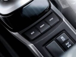 
										TOYOTA HILUX SW4 2.8 D-4D TURBO DIESEL DIAMOND 7L 4X4 AUTOMÁTICO cheio									