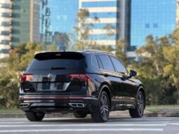 
										VOLKSWAGEN TIGUAN 2.0 300 TSI GASOLINA ALLSPACE R-LINE AUTOMÁTICO cheio									