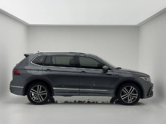 VOLKSWAGEN TIGUAN 2.0 300 TSI GASOLINA ALLSPACE R-LINE AUTOMÁTICO