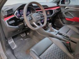 
										AUDI RS Q3 2.5 TFSI QUATTRO GASOLINA S-TRONIC cheio									
