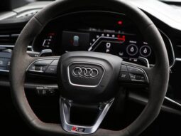 
										AUDI RS Q8 4.0 V8 TWINTURBO MHEV TIPTRONIC cheio									