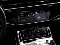 
										AUDI RS Q8 4.0 V8 TWINTURBO MHEV TIPTRONIC cheio									
