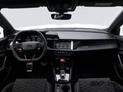
										AUDI RS3 2.5 TFSI GASOLINA SEDAN TRACK QUATTRO S-TRONIC cheio									