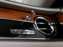 
										BENTLEY FLYING SPUR 2.9 V6 HYBRID AUTOMÁTICO cheio									