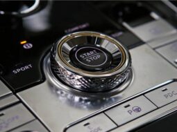 
										BENTLEY FLYING SPUR 2.9 V6 HYBRID AUTOMÁTICO cheio									