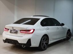 
										BMW 320i 2.0 16V TURBO FLEX M SPORT AUTOMÁTICO cheio									