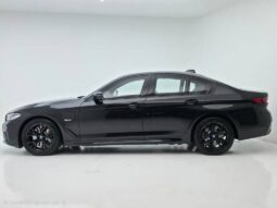 
										BMW 530e 2.0 16V TWINPOWER HÍBRIDO M SPORT AUTOMÁTICO cheio									