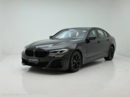 
										BMW 530e 2.0 16V TWINPOWER HÍBRIDO M SPORT AUTOMÁTICO cheio									