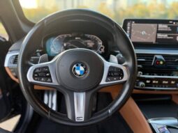 
										BMW 530e 2.0 16V TWINPOWER HÍBRIDO M SPORT AUTOMÁTICO cheio									