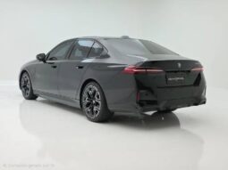 
										BMW 530e 2.0 TWINPOWER PHEV M SPORT AUTOMÁTICO cheio									
