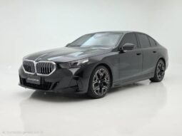 
										BMW 530e 2.0 TWINPOWER PHEV M SPORT AUTOMÁTICO cheio									
