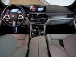
										BMW M5 4.4 V8 TWIN POWER M XDRIVE STEPTRONIC cheio									