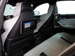 
										BMW M5 4.4 V8 TWIN POWER M XDRIVE STEPTRONIC cheio									