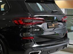 BMW X5 3.0 I6 TURBO HÍBRIDO XDRIVE45E M SPORT AUTOMÁTICO