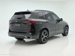 
										BMW X5 3.0 I6 TURBO HÍBRIDO XDRIVE45E M SPORT AUTOMÁTICO cheio									