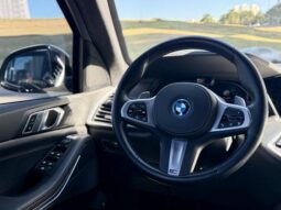 
										BMW X5 3.0 I6 TURBO HÍBRIDO XDRIVE45E M SPORT AUTOMÁTICO cheio									