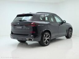 
										BMW X5 3.0 I6 TURBO HÍBRIDO XDRIVE50E M SPORT AUTOMÁTICO cheio									