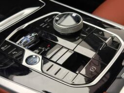 
										BMW X7 4.4 V8 GASOLINA M60i STEPTRONIC cheio									