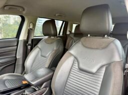 
										JEEP COMMANDER 1.3 T270 TURBO FLEX LIMITED AT6 cheio									