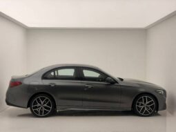 
										MERCEDES-BENZ C 300 2.0 EQ BOOST HÍBRIDO AMG LINE 9G-TRONIC cheio									