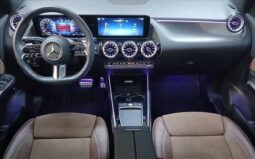 
										MERCEDES-BENZ GLA 200 1.3 MHEV AMG LINE 7G-DCT cheio									
