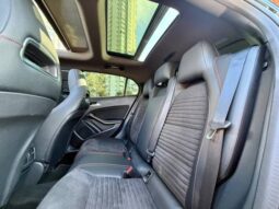 
										MERCEDES-BENZ GLA 250 2.0 CGI GASOLINA SPORT 7G-DCT cheio									