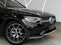 MERCEDES-BENZ GLC 300 2.0 CGI GASOLINA COUPÉ AMG LINE 4MATIC 9G-TRONIC