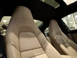 
										PORSCHE 911 3.0 24V H6 GASOLINA CARRERA PDK cheio									