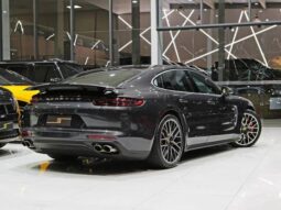 
										PORSCHE PANAMERA 4.0 V8 GASOLINA TURBO PDK cheio									