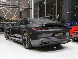 
										PORSCHE PANAMERA 4.0 V8 GASOLINA TURBO PDK cheio									