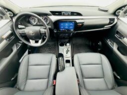 
										TOYOTA HILUX 2.8 D-4D TURBO DIESEL CD SRX PLUS 4X4 AUTOMÁTICO cheio									