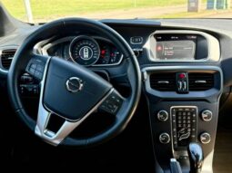 
										VOLVO V40 2.0 T4 KINETIC GASOLINA 4P AUTOMÁTICO cheio									