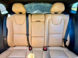 
										VOLVO V40 2.0 T4 KINETIC GASOLINA 4P AUTOMÁTICO cheio									