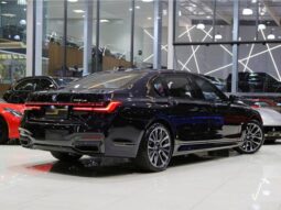 BMW 745Le 3.0 TWINPOWER HÍBRIDO M SPORT AUTOMÁTICO