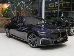 
										BMW 745Le 3.0 TWINPOWER HÍBRIDO M SPORT AUTOMÁTICO cheio									