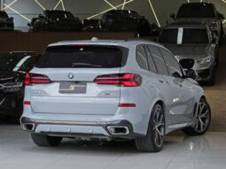 BMW X5 3.0 I6 TURBO HÍBRIDO XDRIVE50E M SPORT AUTOMÁTICO