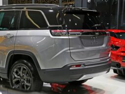 
										JEEP COMMANDER 1.3 T270 TURBO FLEX LONGITUDE AT6 cheio									